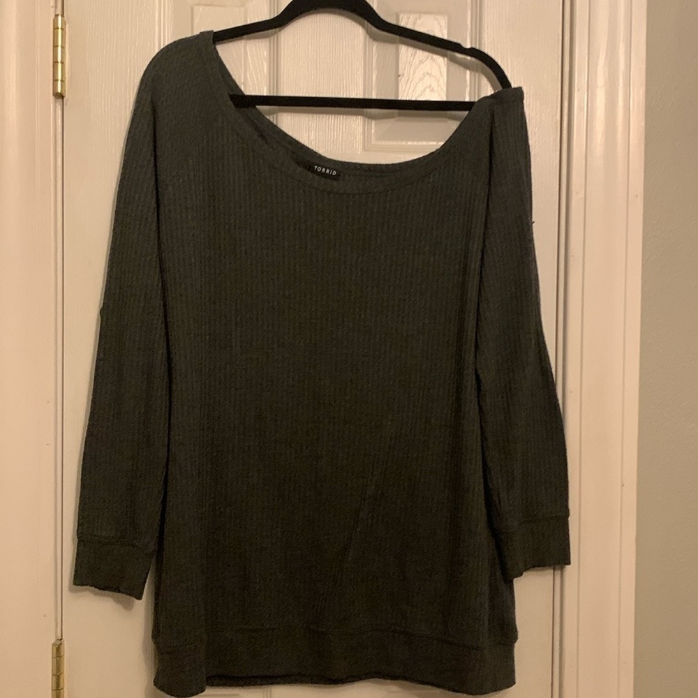 Torrid Gray Off One Shoulder Blouse Size 2